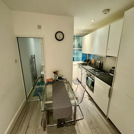King'S Cross Private Bedrooms London Exterior photo